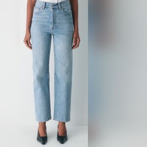 NWT Aritzia Denim Forum The Arlo High Rise Straight Jeans 28L